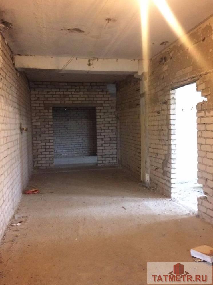 Коммерческая / Продажа / Производство и склады, Казань, Родины улица, 112 000 Сдается в аренду производственное здание 4 000м², при заезде собственник предоставят ремонт за свой счет. 600 квт... - 1