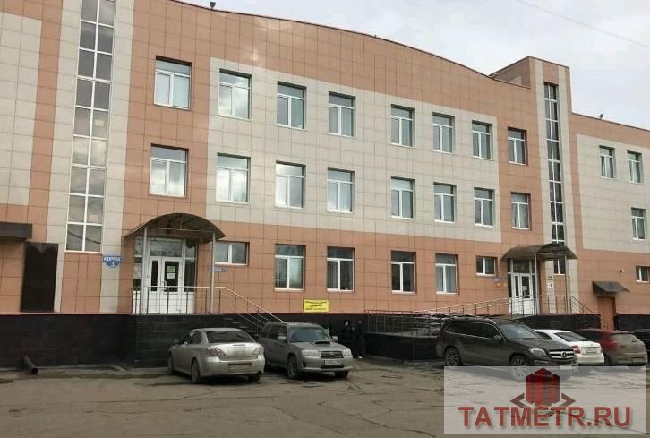 Коммерческая / Аренда / Офисы, Казань, Техническая улица, 140 600 Сдаются офисы 370 м2 12 кабинетов на третьем этаже офисного центра. Отделка хорошая , в офисах есть кондиционеры 380...