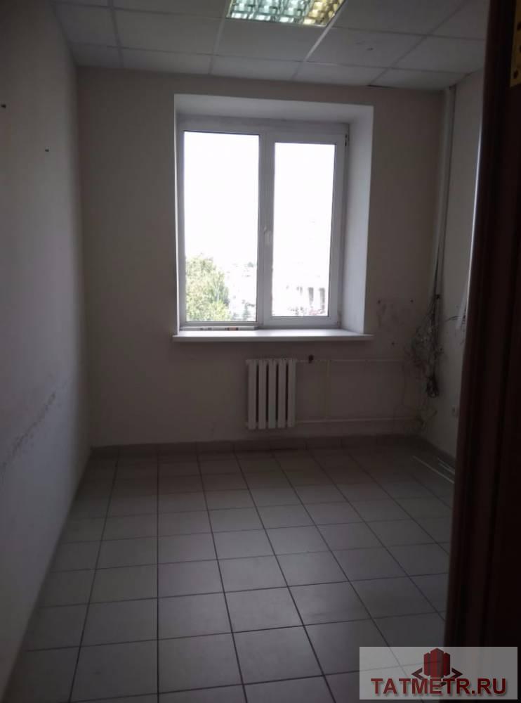 Коммерческая / Продажа / Офисы, Казань, Габдуллы Тукая улица, 44 850 ОСМОТР ПО ПРЕДВАРИТЕЛЬНОЙ ЗАПИСИ Сдается офисное помещение общей площадью 69 кв.м. по ул. Г. Тукая, 58. Помещение... - 1