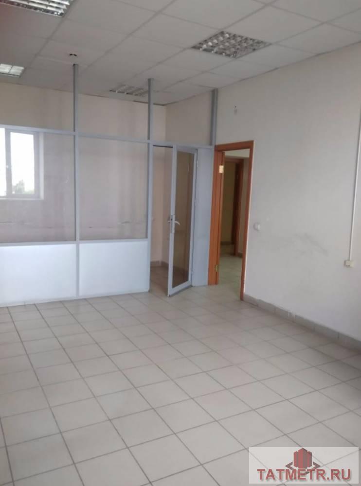 Коммерческая / Продажа / Офисы, Казань, Габдуллы Тукая улица, 44 850 ОСМОТР ПО ПРЕДВАРИТЕЛЬНОЙ ЗАПИСИ Сдается офисное помещение общей площадью 69 кв.м. по ул. Г. Тукая, 58. Помещение... - 4