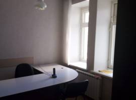 Cдаётся в аренду офисные помещения  700 руб кв.м. В историческом...