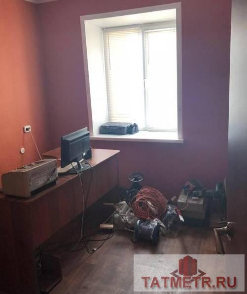 Коммерческая / Продажа / Офисы, Казань, Глазунова улица, 45 000 Сдается большое, светлое и чистое помещение в жилом районе. На данный момент полностью оборудовано всей необходимой... - 1