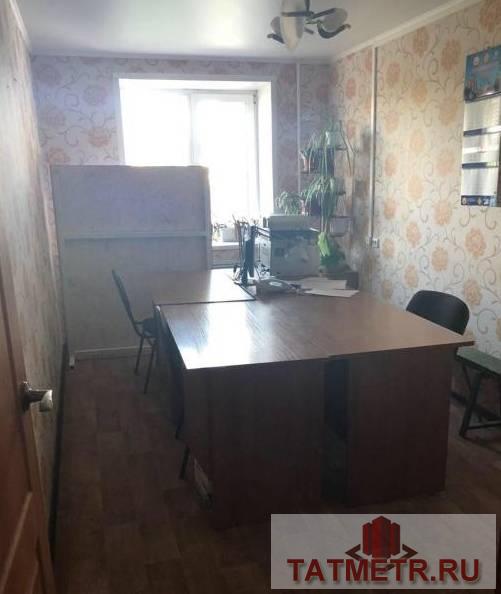 Коммерческая / Продажа / Офисы, Казань, Глазунова улица, 45 000 Сдается большое, светлое и чистое помещение в жилом районе. На данный момент полностью оборудовано всей необходимой... - 3