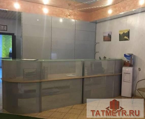 Коммерческая / Продажа / Офисы, Казань, Габдуллы Тукая улица, 70 000 Предлагаем в аренду 176м2 в самом центре города с отдельной входной группой. Доступ 24/7. Помещение находится на...