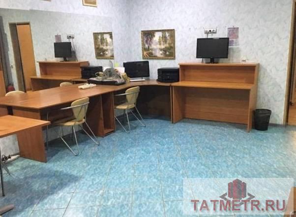 Коммерческая / Продажа / Офисы, Казань, Габдуллы Тукая улица, 70 000 Предлагаем в аренду 176м2 в самом центре города с отдельной входной группой. Доступ 24/7. Помещение находится на... - 1