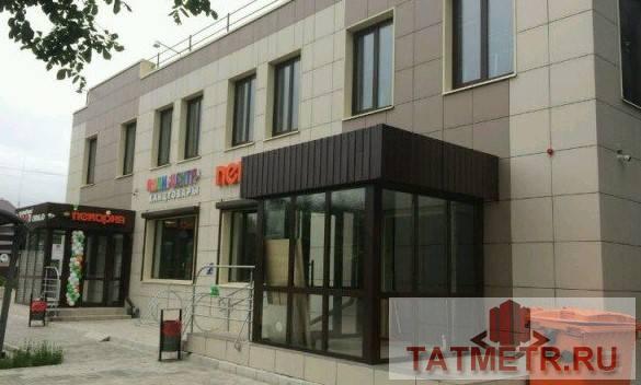 Коммерческая / Продажа / Торговые помещения, Казань, Алтынова улица, 48 000 В отдельно стоящем здании от дороги, по ул. Алтынова 15а, на 2-ом этаже сдается помещение 60м2 стоимостью 800р.м2 с...