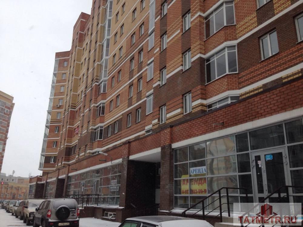 Коммерческая / Продажа / Офисы, Казань, Четаева улица, 124 000 Сдам помещение с хорошим ремонтом на первой линии, первый этаж. Панорамное остекление, помещение светлое, просторное.... - 9