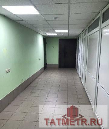 Коммерческая / Продажа / Офисы, Казань, Заря улица, 90 000 Сдается помещение 275м2 в аренду в цокольном этаже. Отдельная входная группа, косметический ремонт, 7 комнат,...