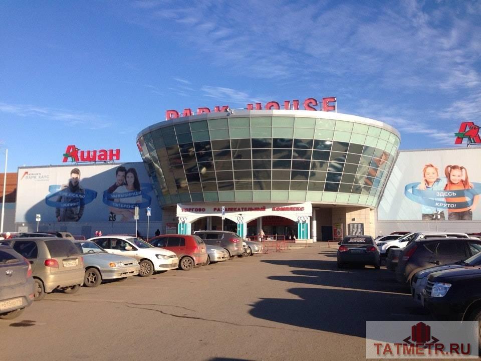 Коммерческая / Продажа / Торговые помещения, Казань, проспект Ямашева, 25 000 Предлагается в аренду Торговая площадь, расположенная в ТЦ 'Парк Хаус'. Предлагаемая площадь - перед входом в... - 1