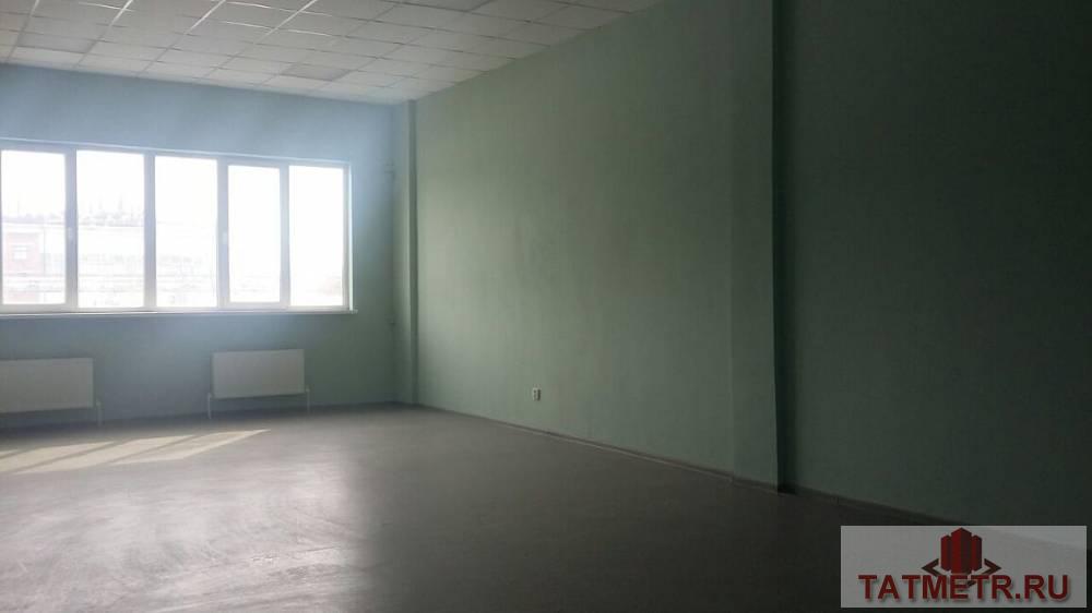 Коммерческая / Продажа / Офисы, Казань, Восстания улица, 350 000 Производственно-складской корпус находится на благоустроенной территории технополиса 'Химград' с асфальтированными... - 3