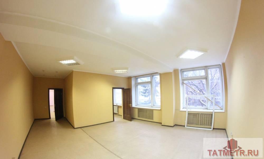 Коммерческая / Продажа / Офисы, Казань, Вахитовский район, 160 000 Предлагаем Вашему вниманию офис, расположенный по адресу ул. Толстого, д. 41. Сдаются помещения на 2 этаже. В... - 8