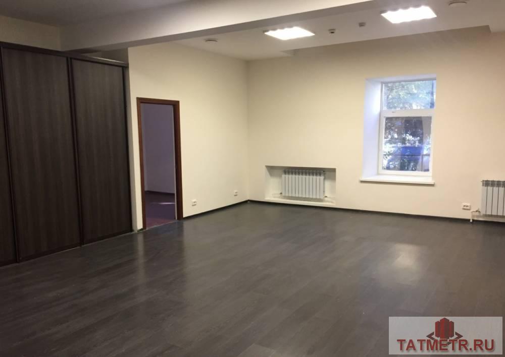Коммерческая / Продажа / Офисы, Казань, Адмиралтейская улица, 288 000 Предлагаем Вашему вниманию особняк, расположенный по адресу Адмиралтейская 3 к7. В отличном состоянии. В помещении:... - 4