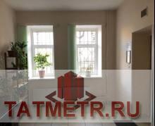 Коммерческая / Продажа / Офисы, Казань, Новаторов улица, 13 000 Сдается светлый офис 17кв.м. на третьем этаже 5 этажного офисного центра.Возле Советской площади. Бeсплaтно... - 2