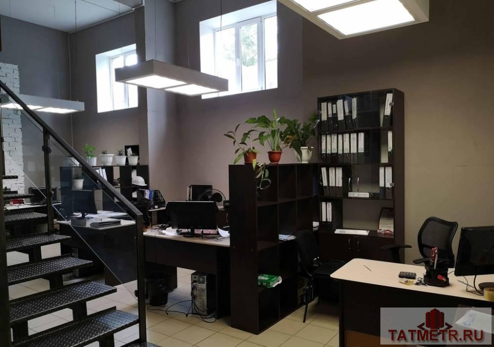 Коммерческая / Продажа / Офисы, Казань, Вахитовский район, 250 000 Презентабельный офис на пересечении Вишневского и Калинина. Только для тех, кому важен офис с отдельным входом в...