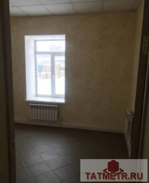 Коммерческая / Продажа / Офисы, Казань, Богатырева улица, 35 000 сдается помещение под офис или мини производство,состоящее из одной большой и малой комнаты с собственным санузлом.... - 3