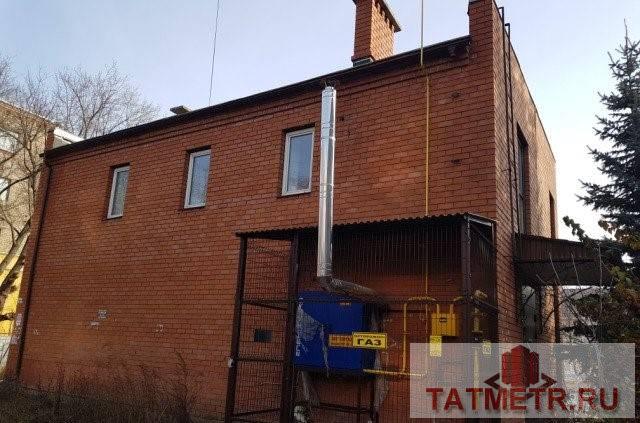 Коммерческая / Продажа / Офисы, Казань, Академика Губкина улица, 171 000 Предлагаем в аренду отдельно стоящее здание на первой линии от дороги. Цоколь 62,2м2, 1 этаж 67,5м2, 2 этаж 60,5м2.... - 2