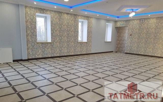 Коммерческая / Продажа / Офисы, Казань, Академика Губкина улица, 171 000 Предлагаем в аренду отдельно стоящее здание на первой линии от дороги. Цоколь 62,2м2, 1 этаж 67,5м2, 2 этаж 60,5м2.... - 4