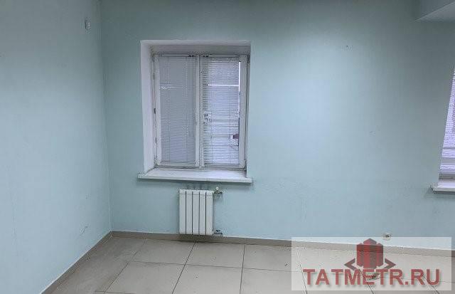 Коммерческая / Продажа / Офисы, Казань, Островского улица, 224 700 Сдается в аренду большой офис 321м2 в исторической части города. Помещение с косметическим ремонтом. Имеются все... - 10