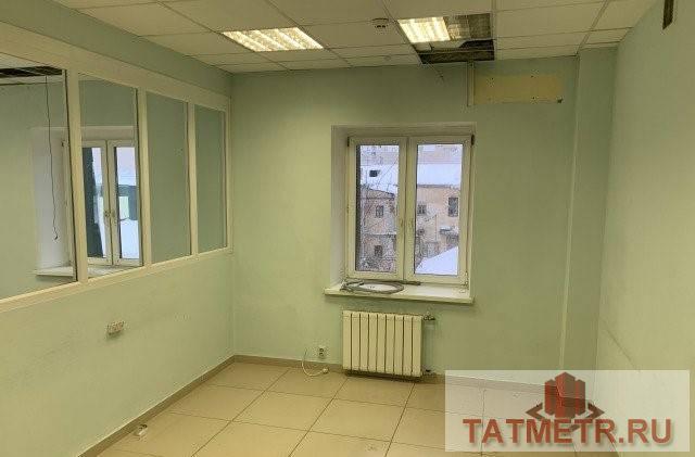 Коммерческая / Продажа / Офисы, Казань, Островского улица, 224 700 Сдается в аренду большой офис 321м2 в исторической части города. Помещение с косметическим ремонтом. Имеются все... - 7