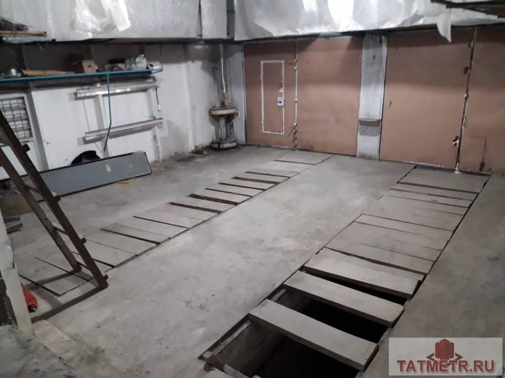 Продажа / Гаражи, Казань, Токарная улица, 12 000 Сдается отапливаемый гараж площадью 38 кв.м. Двое ворот, две ямы. Помещение отапливается батареями. Электричество... - 1