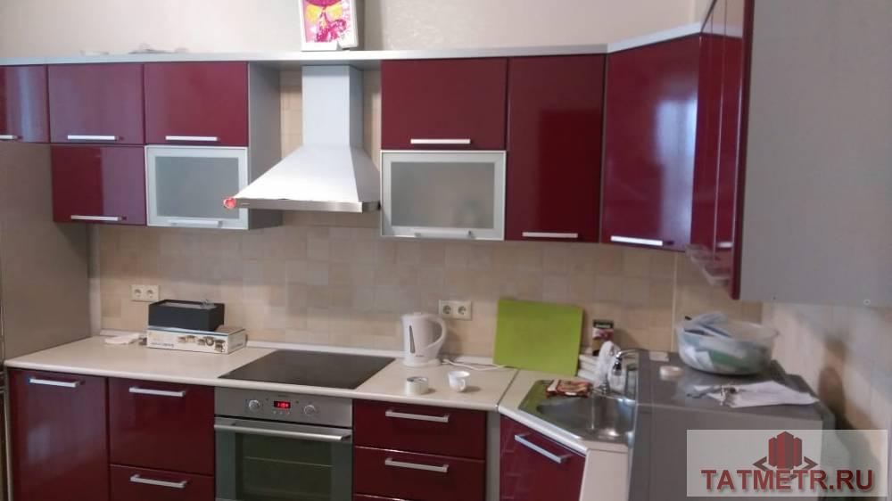Аренда / Квартиры, Казань, Чистопольская улица, 18 000 Сдаю 1к по ул. ЧИСТОПОЛЬСКАЯ 66. Новый кирпичный дом, просторная квартира с хорошим ремонтом обставлена новой...