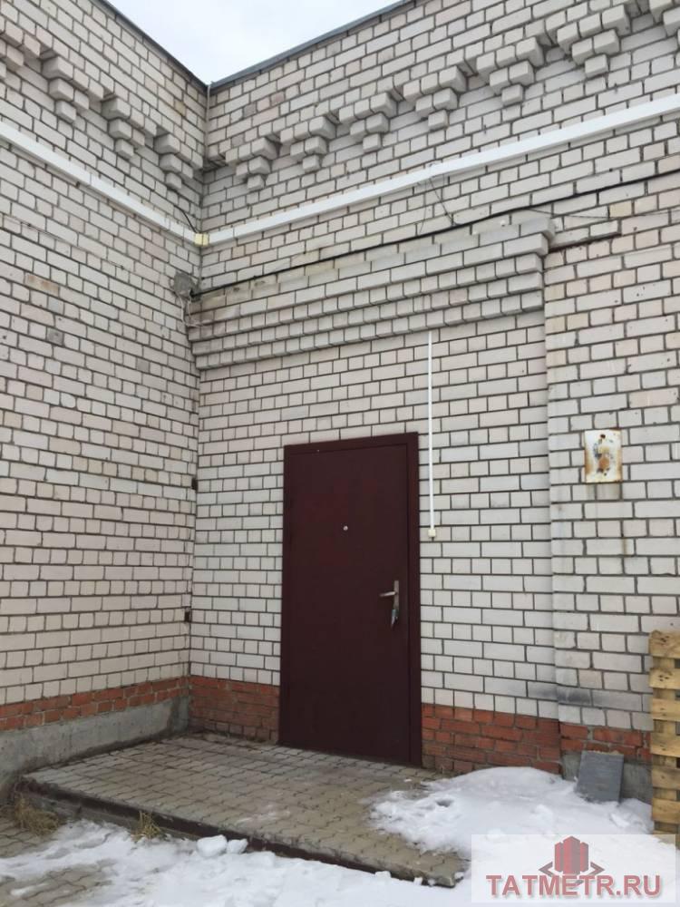 Коммерческая / Аренда / Производство и склады, Казань, Бухарская улица, 30 000 Сдаю помещение, под свободное назначение, подойдет под склад, производство, под любую деятельность. Есть все...