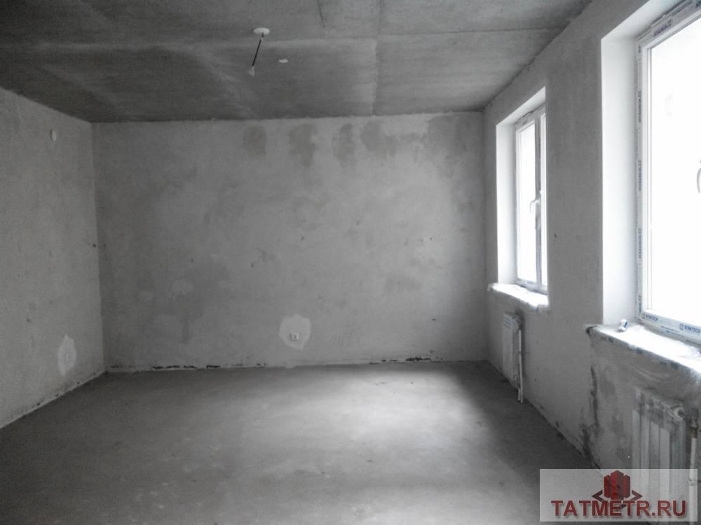Продажа / Квартиры, Казань, Шуртыгина улица, 6 490 000 Продается 3-х комн. квартира на 4 этаже. Новостройка в ЖК Искра. Монолитный дом. Отделка квартиры: стяжка пола,... - 2
