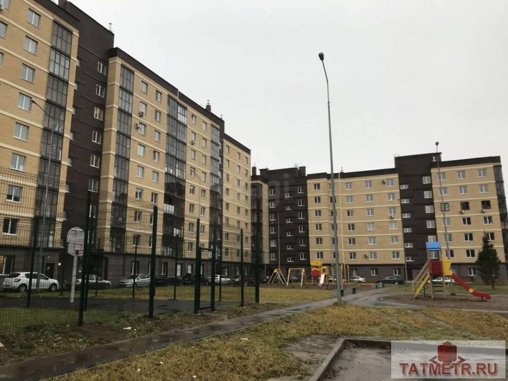 Продажа / Квартиры, Казань, Оренбургский тракт, 2 300 000 Выставлена на продажу однокомнатная квартира в ЖК Счастливый от собственника. В квартире предчистовая отделка,... - 2