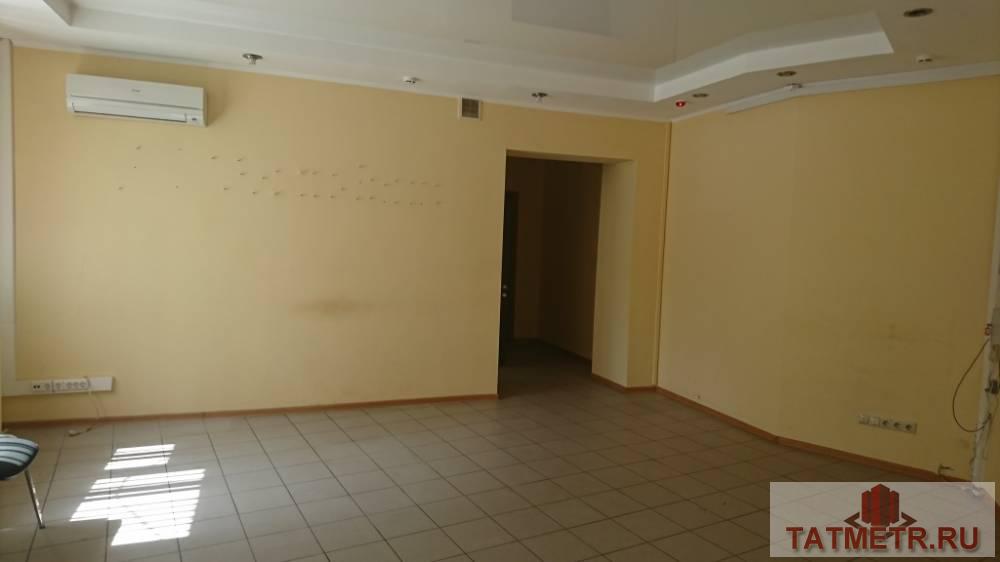 Коммерческая / Продажа / Офисы, Казань, Лесгафта улица, 170 000 Сдаем в аренду помещение свободного назначения (офисное), находящееся в непосредственной близости от крупной... - 4