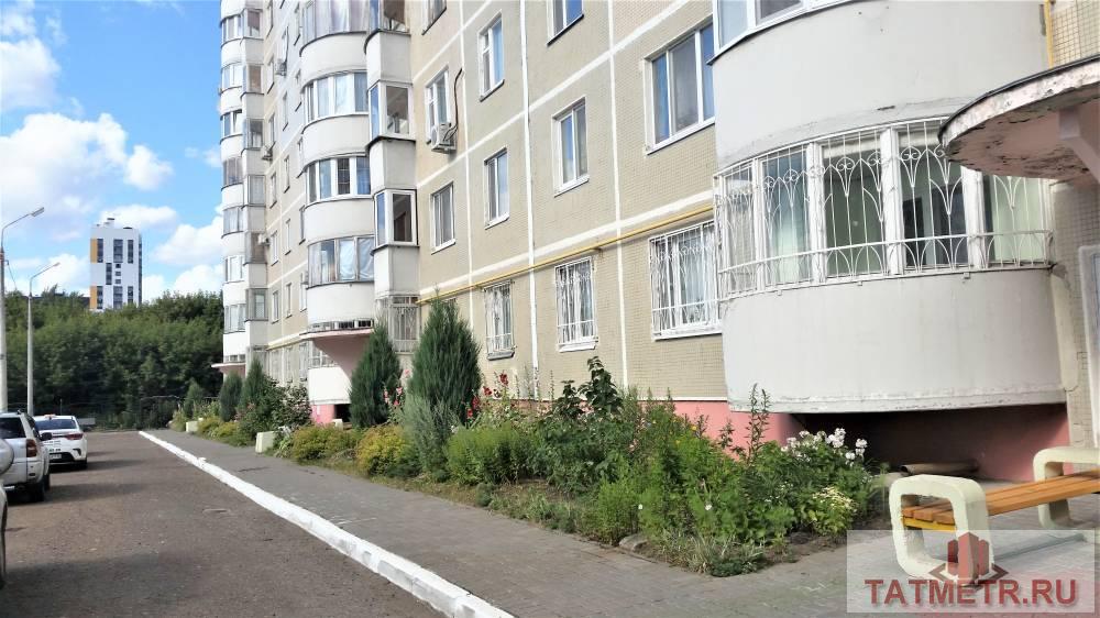 Продажа / Квартиры, Казань, Карбышева улица, 3 400 000 Продается 1-комн по ул.Карбышева д.58. (Санта-Барбара) Общая площадь 43,3 м2, жилая 22,6 м2, площадь кухни 10,9 м2....