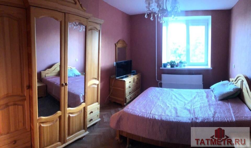 Продажа / Квартиры, Казань, Родины улица, 20 000 ул. Родины д.33, район Советский, Этаж: 5/5, кирпичный, улучшенная планировка, балкон. Площадь: 62. Сдается чистая... - 8