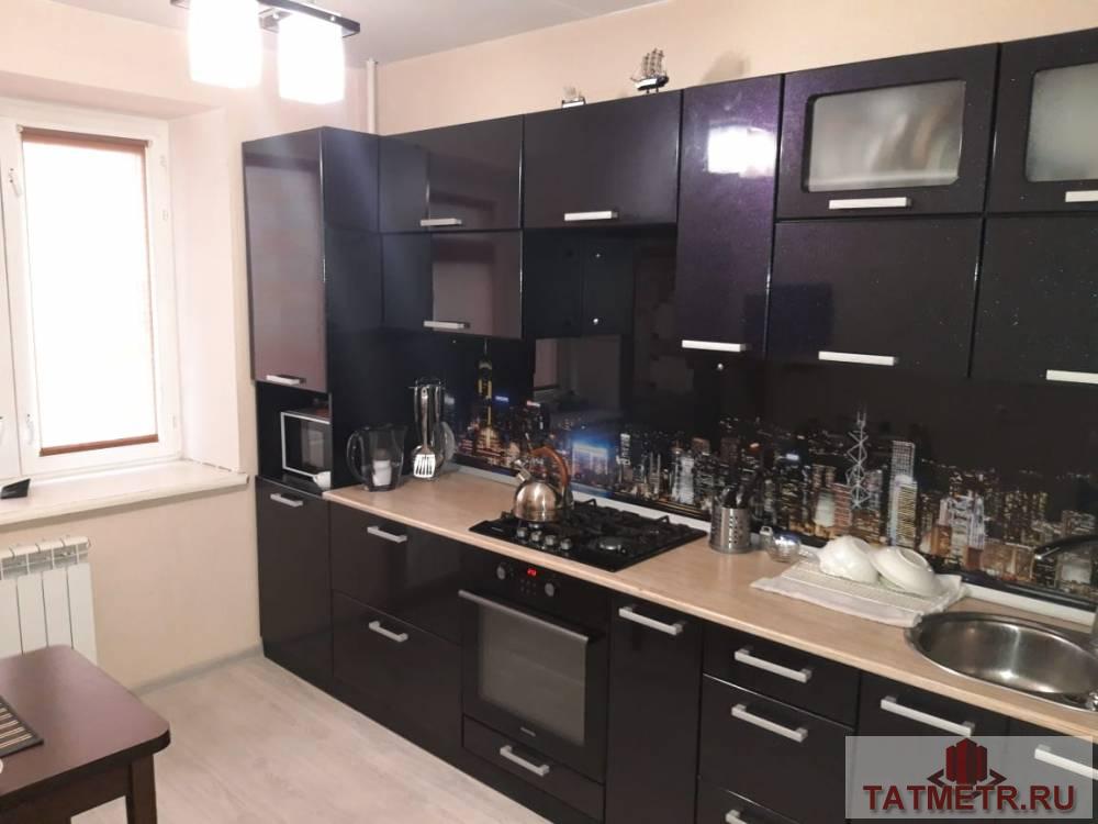 Продажа / Квартиры, Набережные Челны, Хади Такташа улица, 3 000 000 3-к квартира зяб 19/04 2/10 этаж 63/38/9 2 балкона Кирпичный дом. Сан.узел раздельный. Новая входная дверь.... - 5