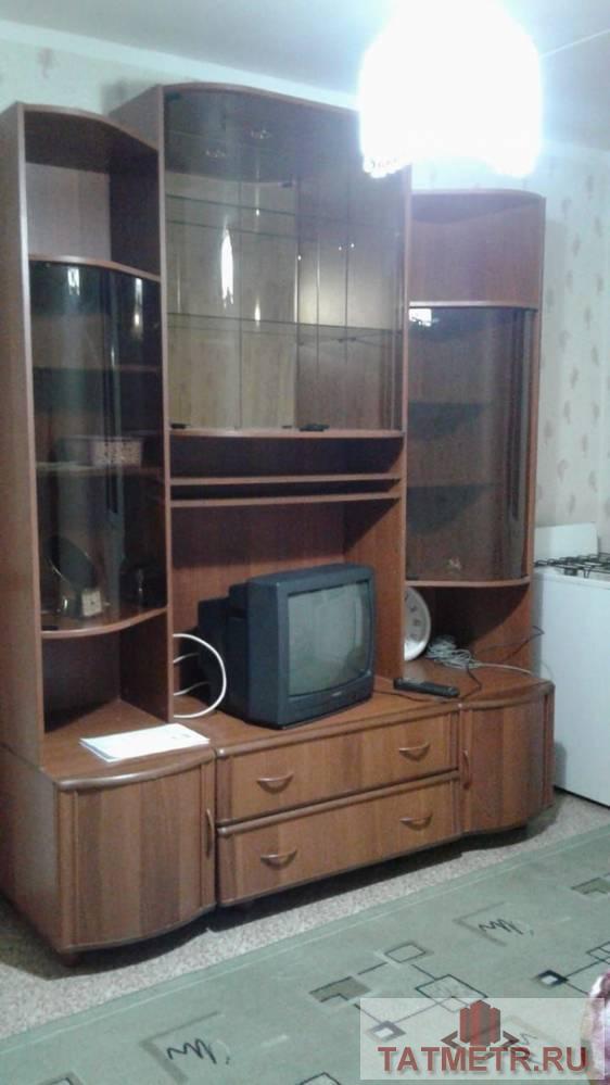 Аренда / Квартиры, Набережные Челны, Чулман проспект, 9 000 1ая 48/06а. с мебелью, холодильник, телевизор,ст.машина. 6/10этаж. 9000+жкх - 1