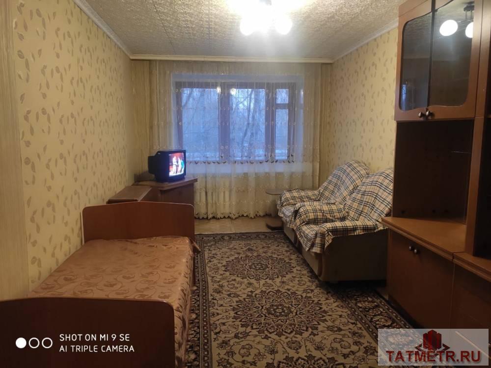 Аренда / Квартиры, Набережные Челны, Хади Такташа улица, 12 000 3хая квартира зяб 15/20. с мебелью, холодильник, телевизор,ст.машина. 2/5этаж. 12+жку - 1