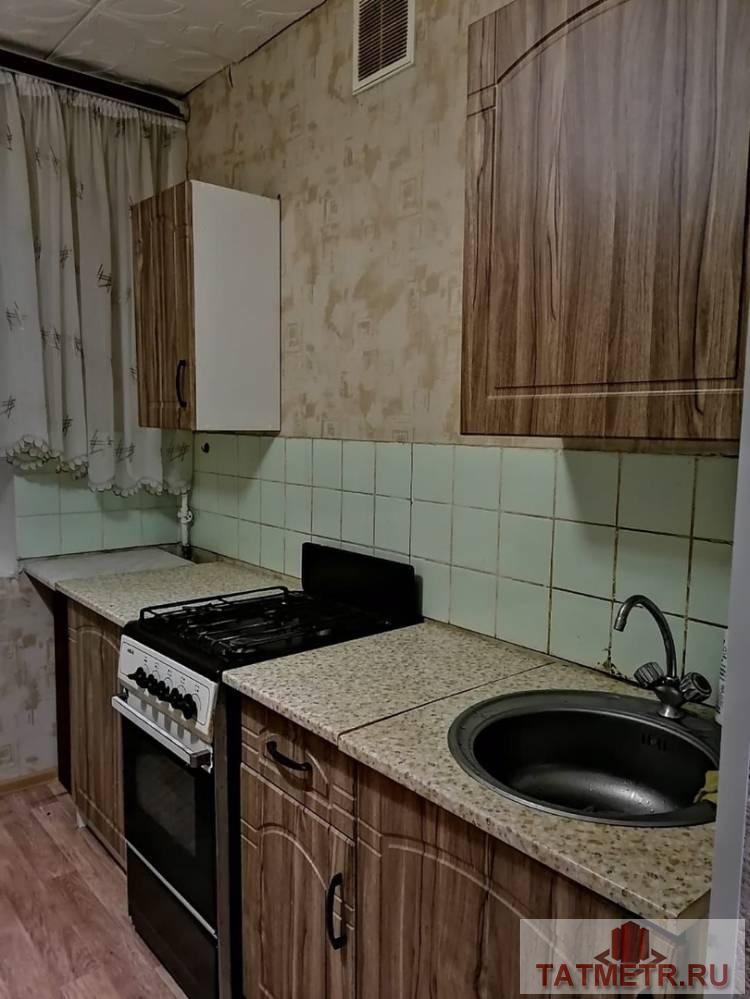 Аренда / Квартиры, Набережные Челны, Хади Такташа улица, 10 000 1ая по комплексу зяб 18/35.с мебелью, холодильник, телевизор,ст.машина. 1/9этаж. балкон 6м. 10+счетчики(вода,... - 1
