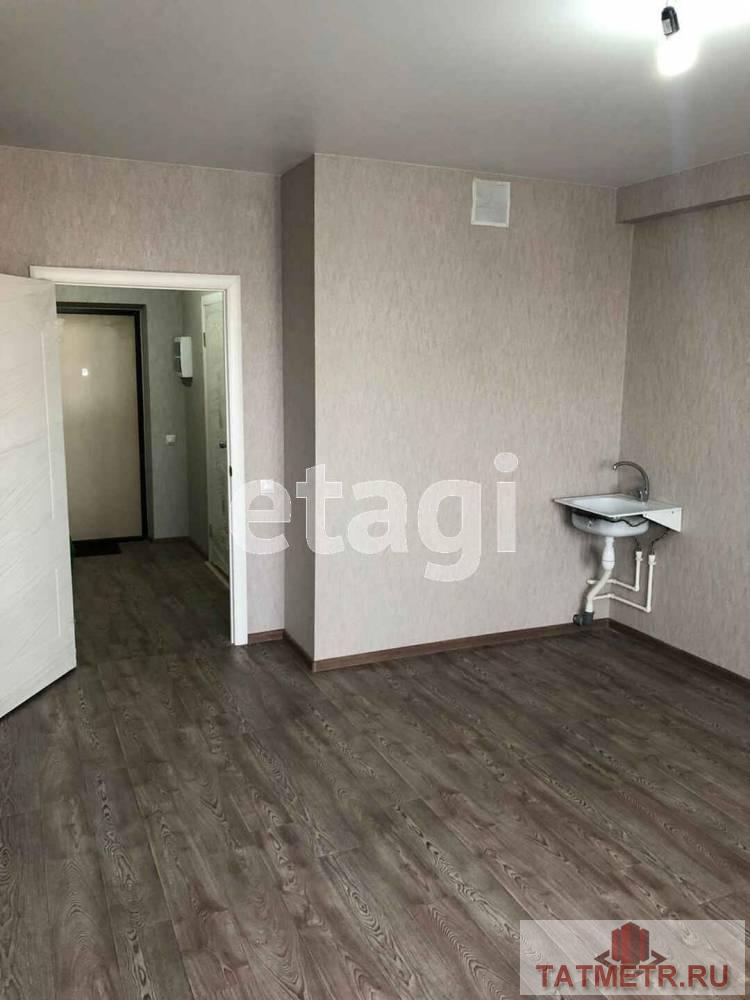 Продажа / Квартиры, Набережные Челны, Виктора Полякова улица, 2 050 000 Продаётся ИДЕАЛЬНАЯ квартира для проживания одного человека или молодой семьи! Квартира-СТУДИЯ общей площадью 30...