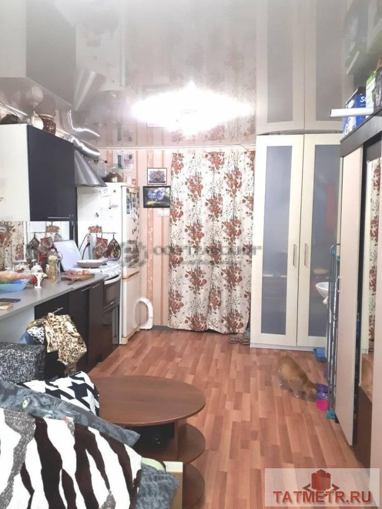 Продажа / Квартиры, Казань, улица Ярослава Гашека, 1 550 000 Продаю гостинку со статусом квартиры на Гашека д.3. В квартире сделан хороший ремонт, установлена душевая кабина,... - 1