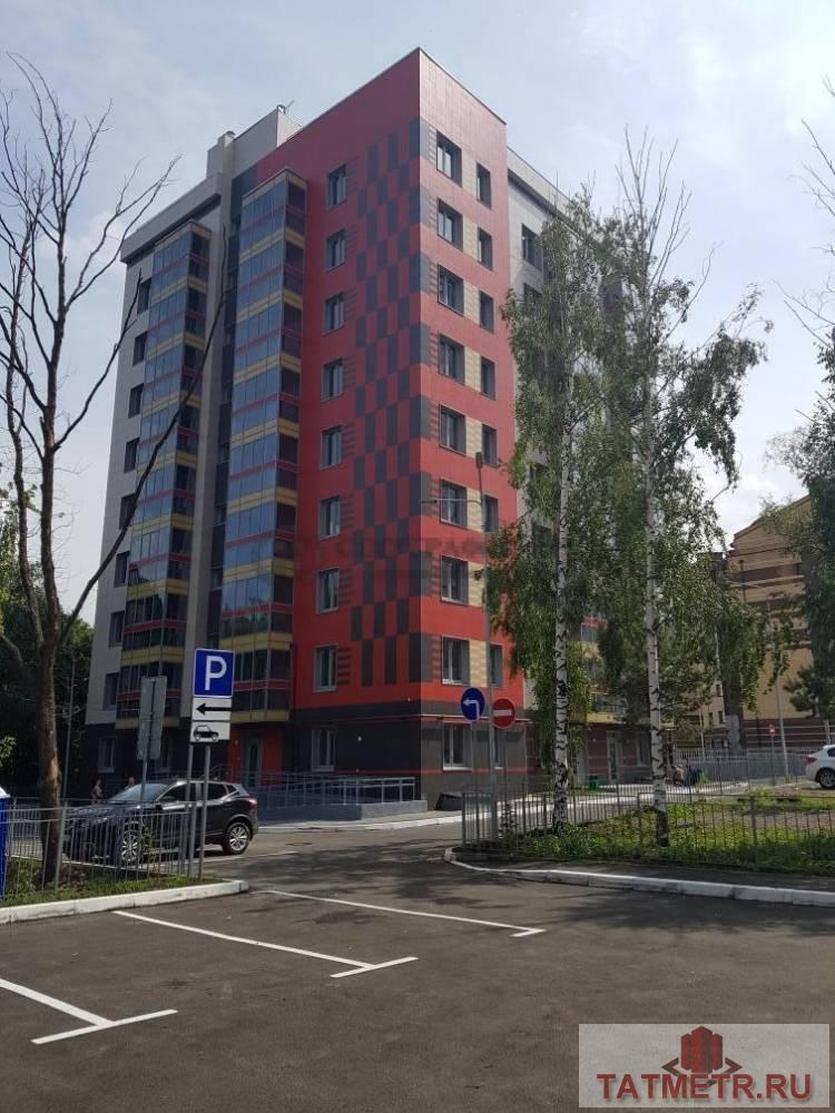 Продажа / Гаражи, Казань, Минская улица, 250 000 Продам машино-место в крытом паркинге г. Казань, ул. Минская д.61 Нижний уровень Закрытая территория, въезд через... - 1