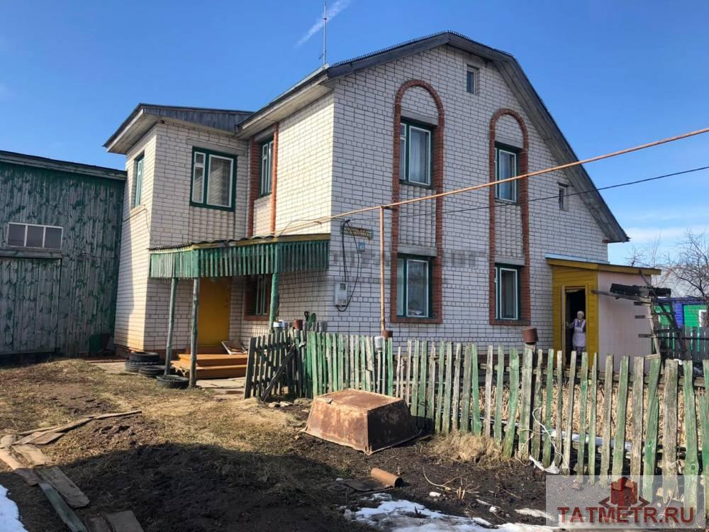 Продажа / Дома и коттеджи, Державино, улица Заббарова, 5 000 000 Продаю замечательный дом для счастливой семьи! Вокруг живописные пейзажи, луга, озера, р Каипка. Идеальное место для...