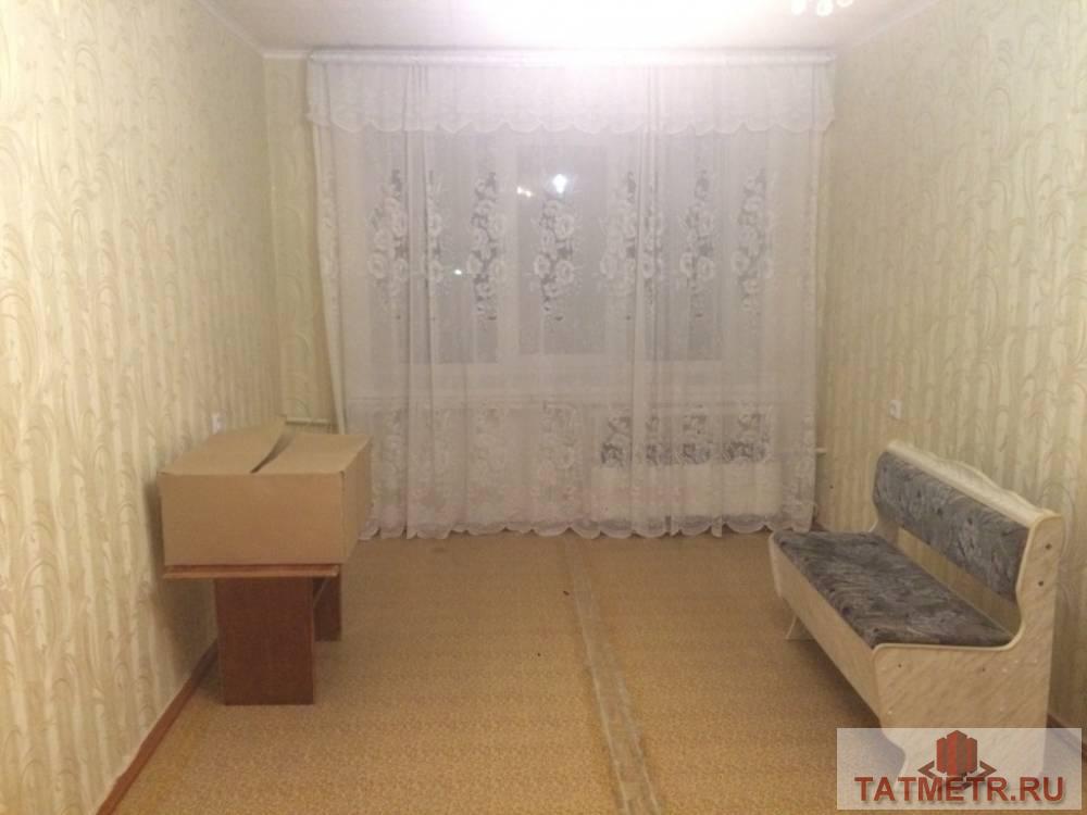 Продажа / Квартиры, Зеленодольск, Комарова улица, 1 050 000 ПРОДАЕТСЯ отличный двухкомнатный блок в г. Зеленодольск. Комнаты просторные в отличном состояние. В блоке имеется... - 1