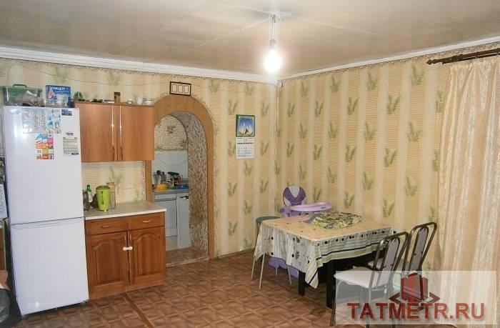 Продажа / Квартиры, пгт. Нижние Вязовые, Строительная улица, 1 230 000 ПРОДАЕТСЯ просторная трехкомнатная квартира с индивидуальным отоплением в пгт. Нижние Вязовые. Окна пластиковые, на... - 3