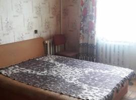 Продается комната в центре г. Зеленодольск. Комната просторная,...