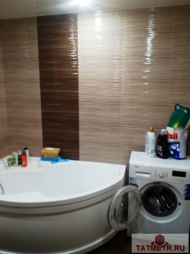 Продажа / Квартиры, Зеленодольск, Комарова улица, 2 998 000 Продается великолепная квартира с евроремонтом в городе Зеленодольск. В квартире совмещенный санузел в современном... - 4