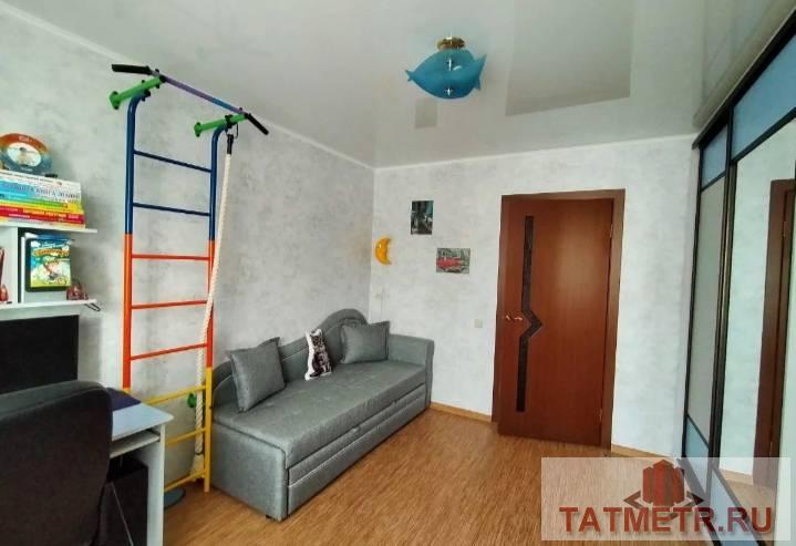 Продажа / Квартиры, Зеленодольск, Карла Маркса улица, 3 560 000 Продается отличная квартира улучшенной планировки в городе Зеленодольск. Квартира большая, светлая, уютная; зал 22... - 3