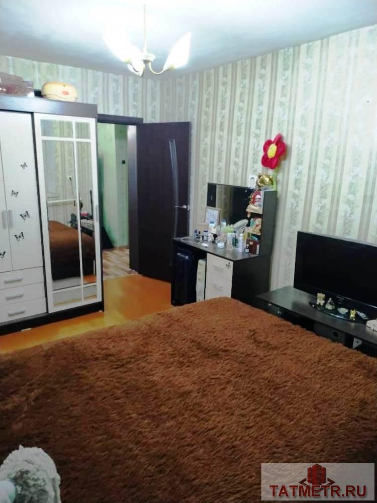 Продажа / Квартиры, пгт. Васильево, Стахановская улица, 1 399 000 Продается трехкомнатная квартира в спокойном районе пгт. Васильево. Комнаты просторные, уютные, теплые. На полу... - 2