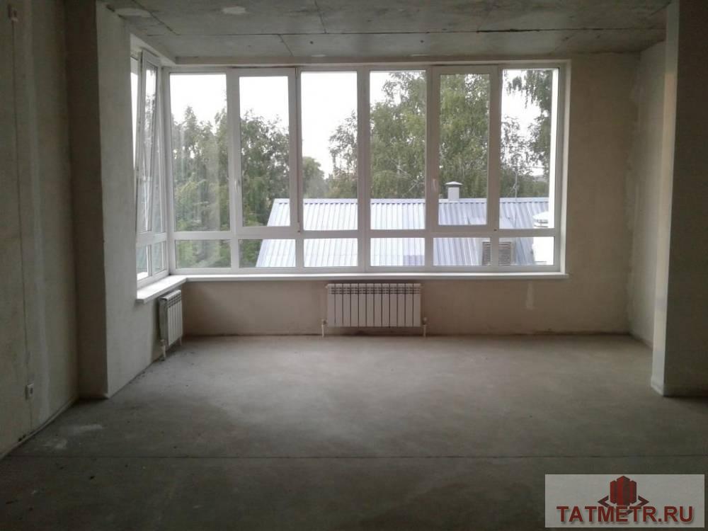 Продажа / Квартиры, пгт. Васильево, Ленина улица, 2 850 000 Квартира с индивидуальным отоплением в центре пгт. Васильево. Квартира в черновой отделке. Комната с панорамным...