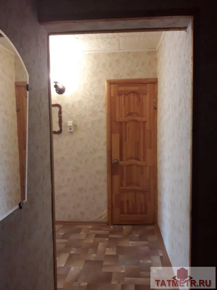 Продается трехкомнатная квартира в микрорайоне Машиностроитель в г.Волжск. Квартира с хорошим ремонтом. Во дворе... - 4