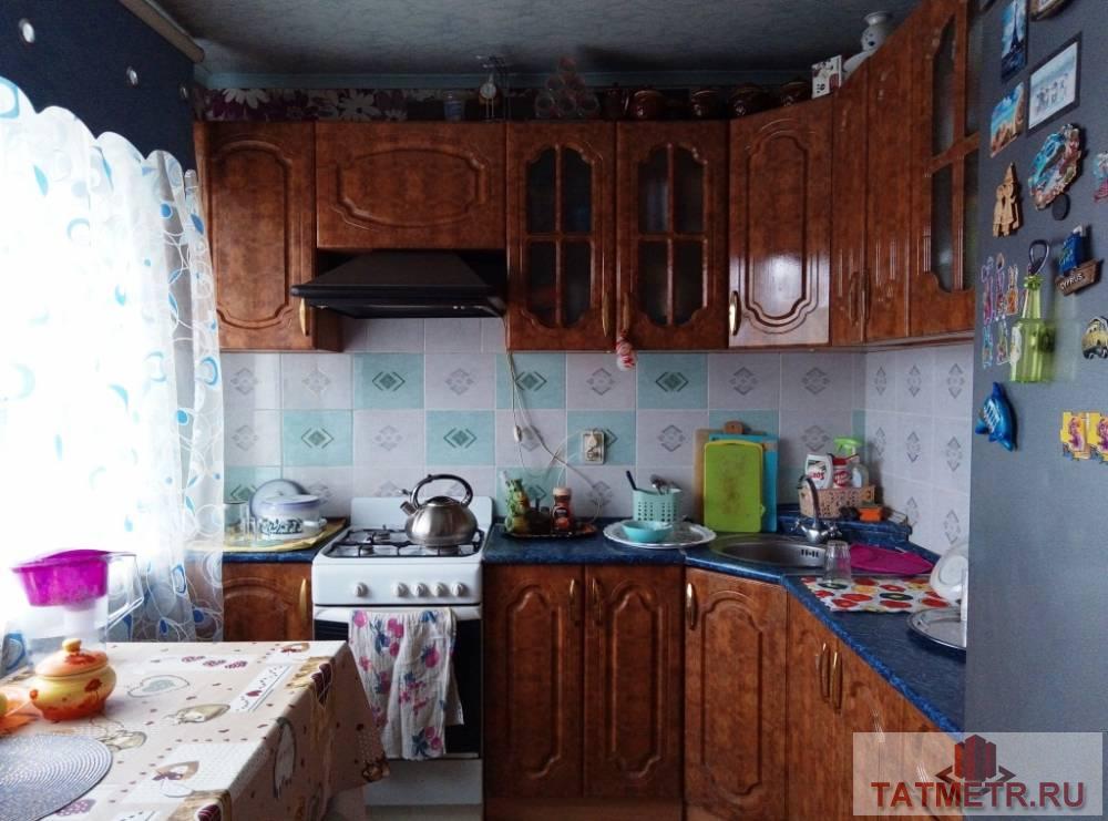 Продажа / Квартиры, Волжск, Советская улица, 1 750 000 Продается отличная трехкомнатная квартира в отличном районе г. Волжск. Комнаты просторные, уютные с отличным...