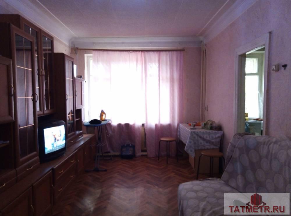 Продажа / Квартиры, Зеленодольск, Паратская улица, 999 000 Продается отличная двухкомнатная квартира в замечательном районе г. Зеленодольск. Комнаты уютные, теплые в отличном... - 2