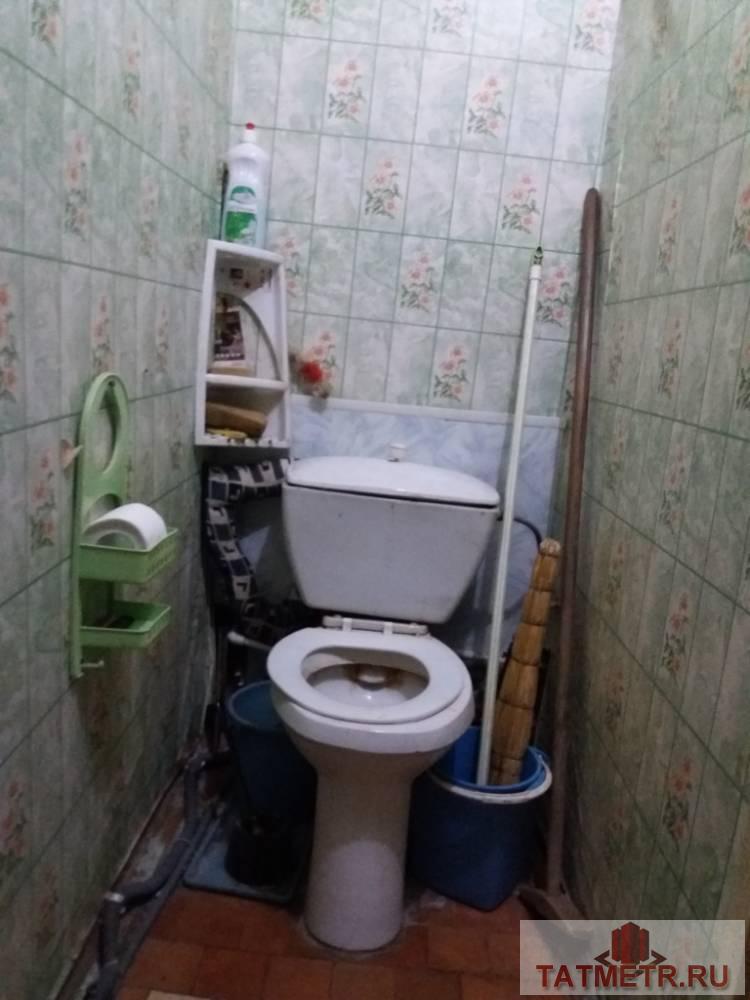 Продажа / Комнаты, Зеленодольск, Комарова улица, 399 000 ПРОДАЕТСЯ отличная комната в блоке в г. Зеленодольск. Комната тёплая, уютная в хорошем состоянии. Санузел раздельный.... - 3